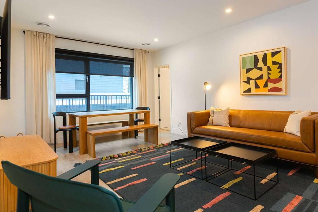Tally Ho By Revelstoke Vacations Exterior foto