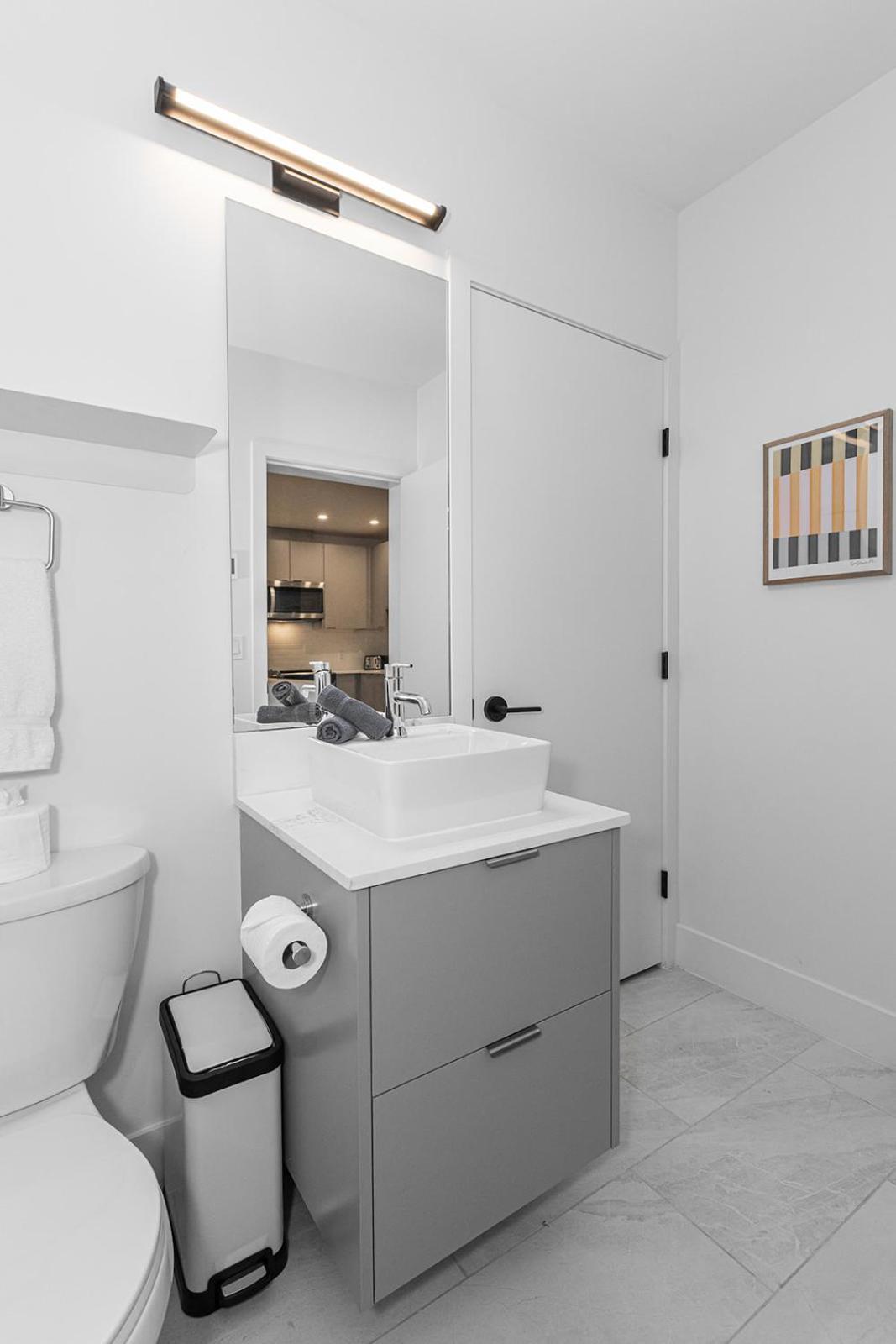 Tally Ho By Revelstoke Vacations Exterior foto